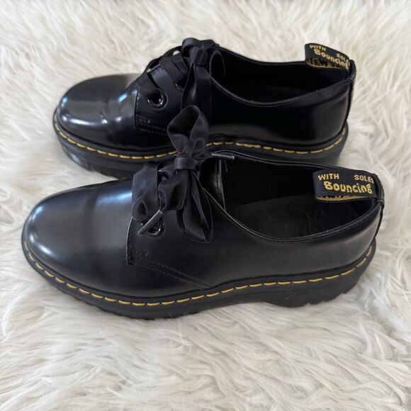 Dr Doc Martens Holly Platform Shoes Black Leather Oxfords Women's Size 10 US - Picture 1 of 9